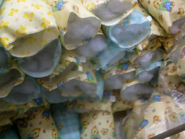 Fabricación de almohadas para regalo, todas las medidas. precio desde 10 pesos.